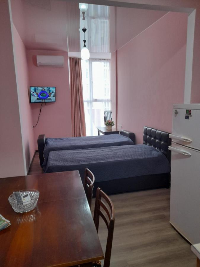 Appartement Katehouse à Batoumi Extérieur photo